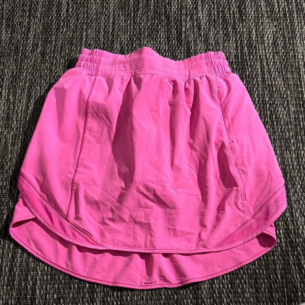 Lululemon Hotty Hot High Rise Skirt *Long Mesh Swift Sonic Pink Size 4
